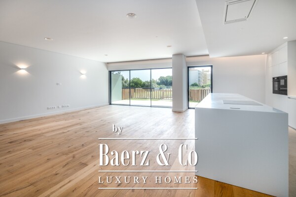 photo 11 4 bedroom flat with private garden, in Parede