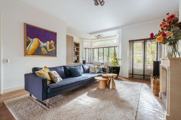 photo 1 Diepenbrockstraat 22