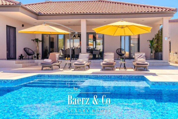 photo 17 Zadar, Smoković moderna villa with pool, Newly built