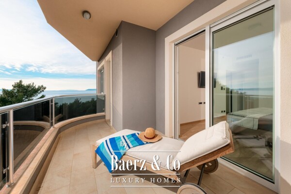photo 25 Podstrana, luxury four bedroom apartment with a beautiful sea view and 2 garages
