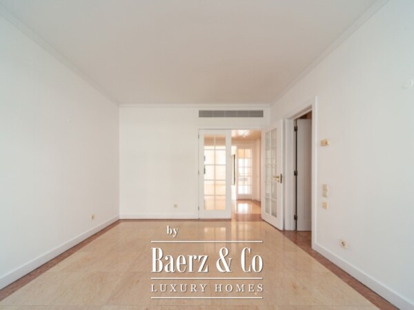 photo 11 3+2 bedroom apartment in a prestigious private condominium