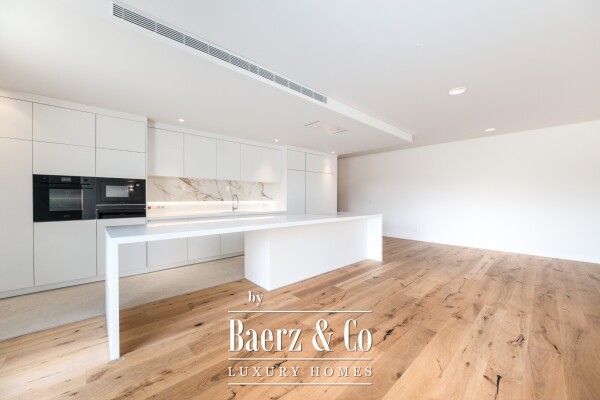 photo 15 4 bedroom flat with private garden, in Carcavelos