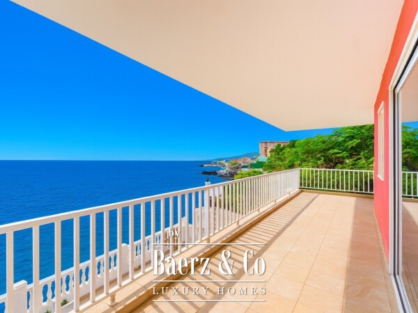 photo 14 Large villa by the sea in Candelaria