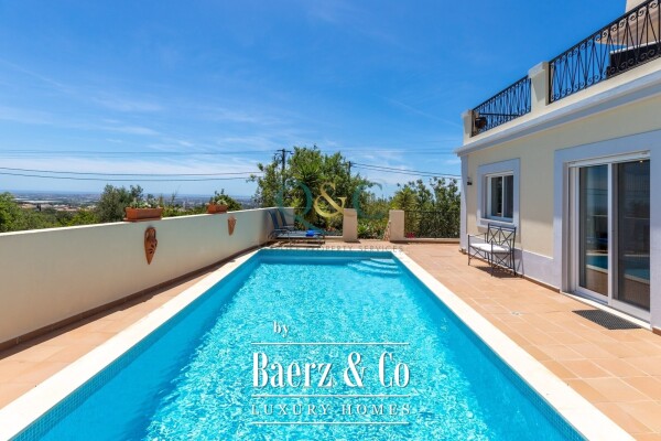 photo 33 Beautiful luxury home in Santa Bárbara de Nexe, Countryside