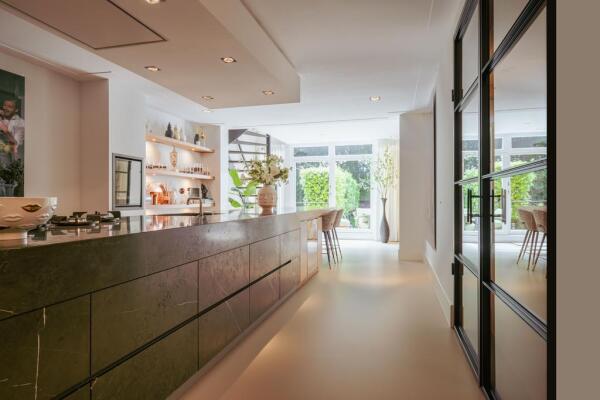 photo 10 Vossiusstraat 31 H