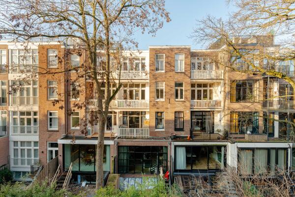 photo 18 Johannes Verhulststraat 130 2