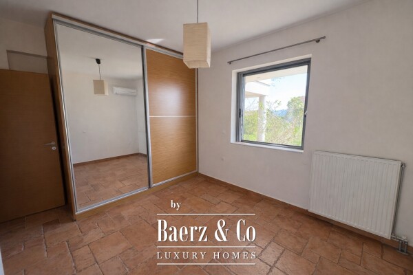 photo 17 Elegant Coastal Residence in Historic Nafpaktos