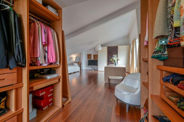 photo 42 Adriaan Willaertweg 4