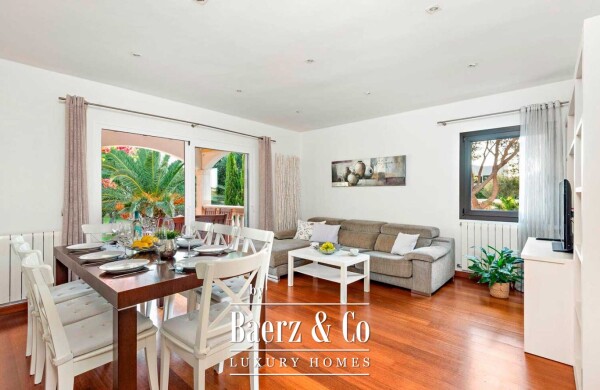 photo 8 MEDITERRANEAN VILLA FOR SALE IN SA CALETA, CIUTADELLA DE MENORCA WITH PRIVATE POOL, TOURIST LICENSE AND 4 BEDROOMS NEAR THE SEA