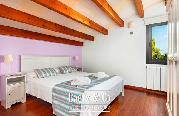 photo 13 MEDITERRANEAN VILLA FOR SALE IN SA CALETA, CIUTADELLA DE MENORCA WITH PRIVATE POOL, TOURIST LICENSE AND 4 BEDROOMS NEAR THE SEA