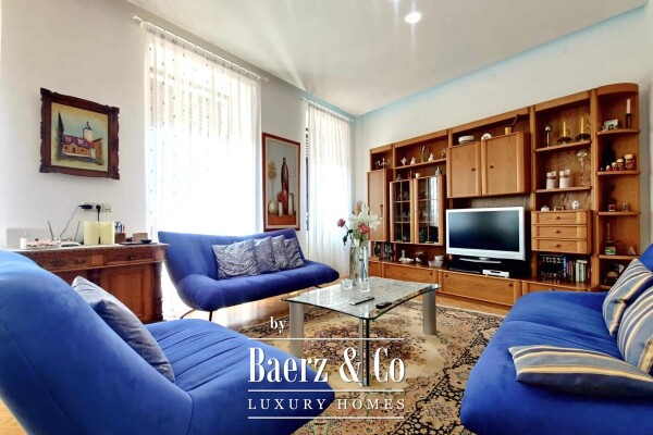 photo 5 Crikvenica, house with 4 apartments and 2 commercial units in the town centre with sea view
