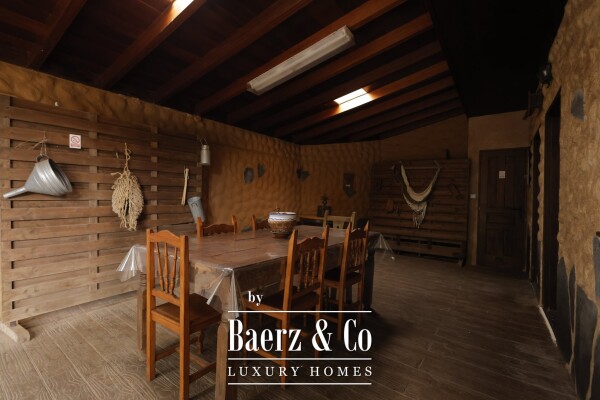 photo 39 Exclusive country house with an indoor swimming pool in La Esperanza