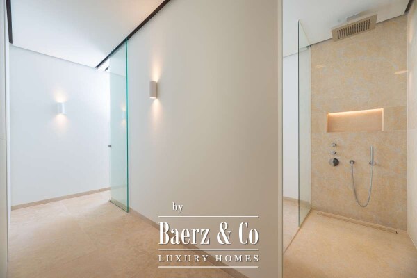 photo 16 Beautiful luxury home in Figueretas, Figueretas