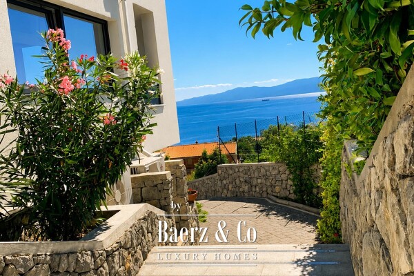 photo 3 Kostrena, luxury villa with swimming pool and panoramic sea views, 320 m² of living space