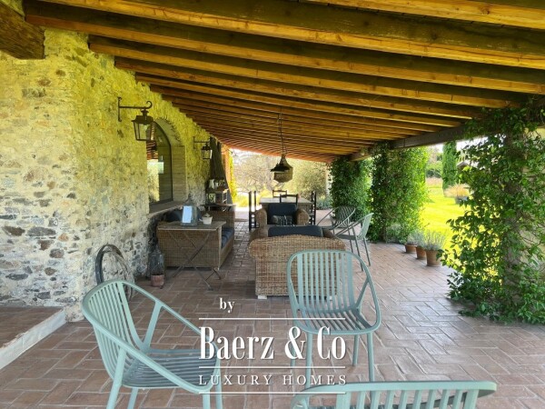 photo 7 Exclusive House with Garden and Swimming Pool in Torrent