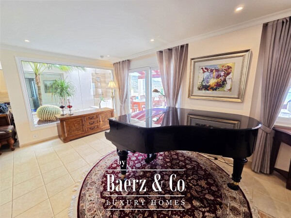 photo 15 Exclusive villa situated in prestigious residential area Tenerife