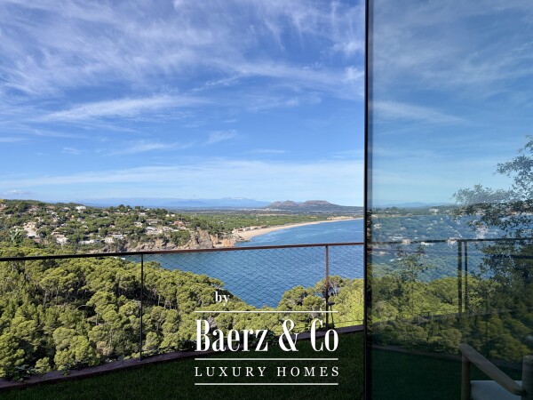 photo 31 Sea-view property near Sa Riera, Begur