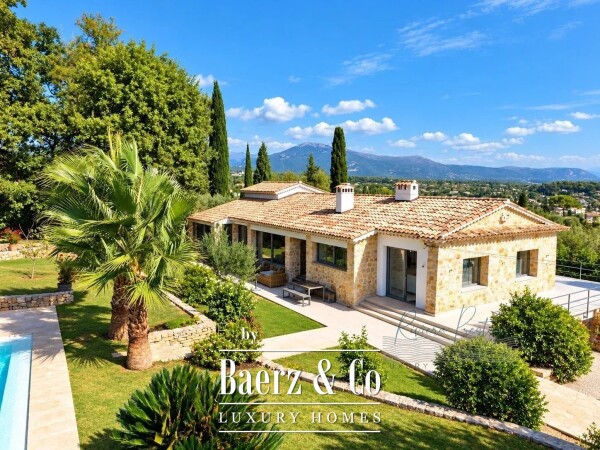 photo 11 VALBONNE - Charming residence 5 minutes on foot from the old village